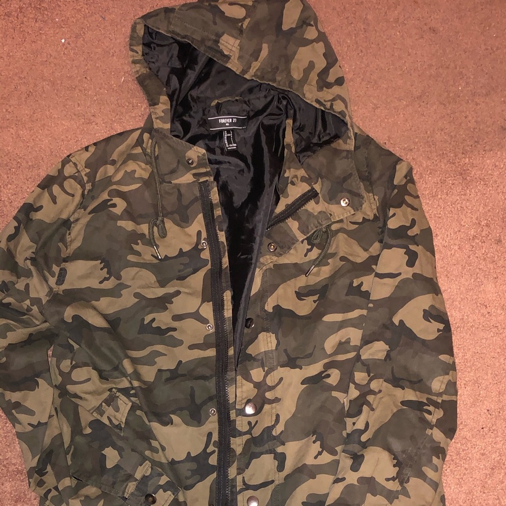 Men’s Camouflage Jacket forever 21